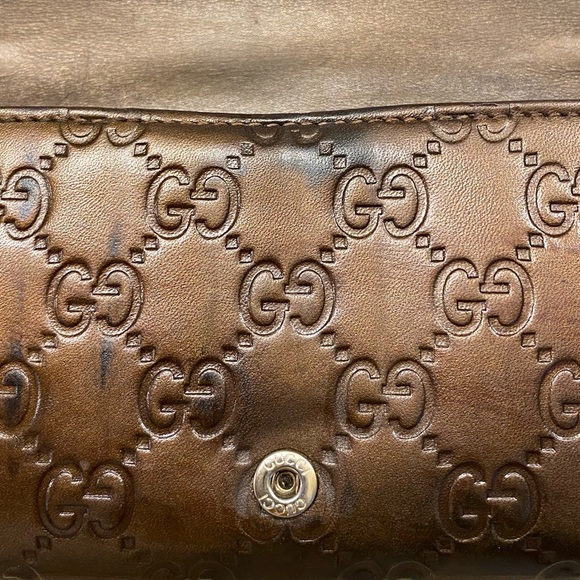 (SOLD) Auth Gucci Wallet on chain - Picture 7 of 15
